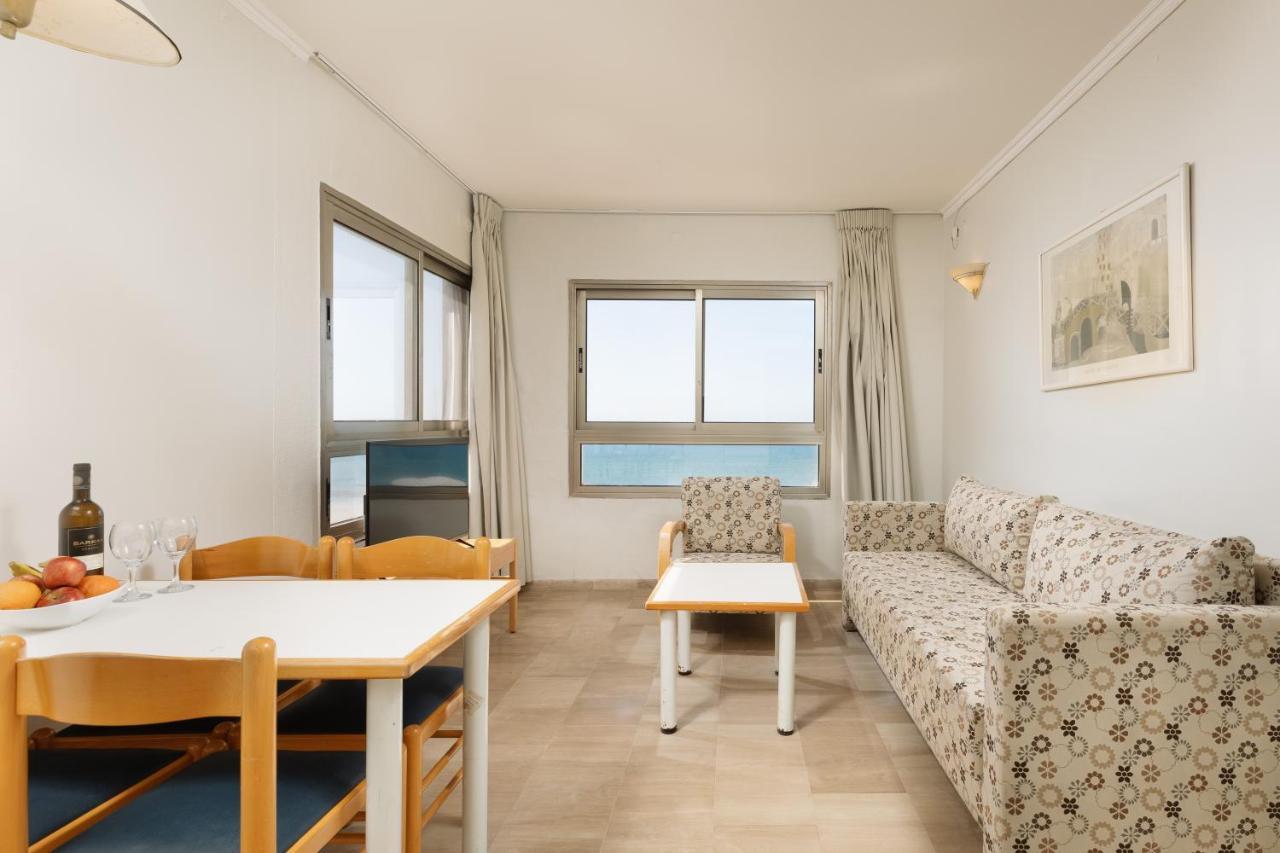 海滩住宅酒店 内坦亚 外观 照片